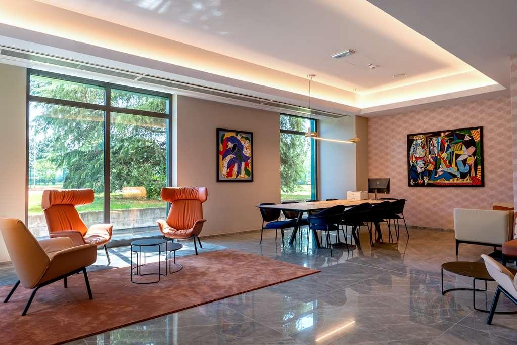 Doubletree By Hilton Milan Malpensa Solbiate Olona Hotel Létesítmények fotó