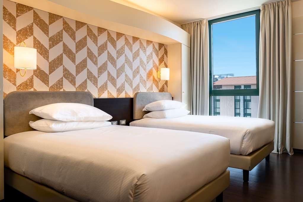 Doubletree By Hilton Milan Malpensa Solbiate Olona Hotel Szoba fotó