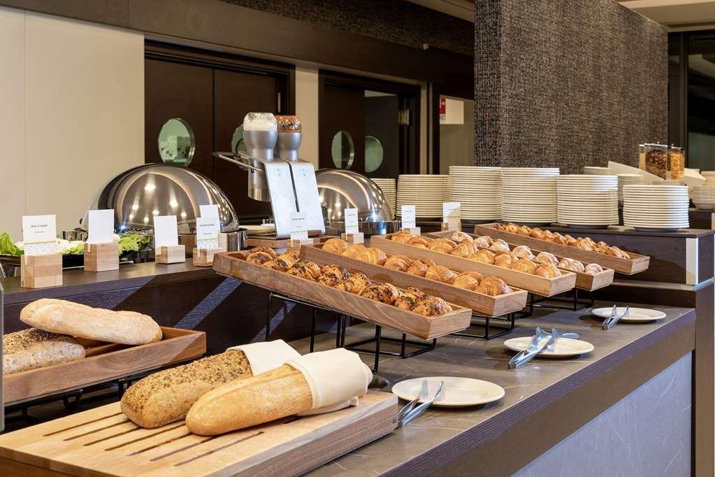 Doubletree By Hilton Milan Malpensa Solbiate Olona Hotel Étterem fotó